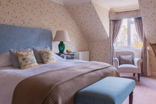 Airds Hotel (Perth and Kinross)